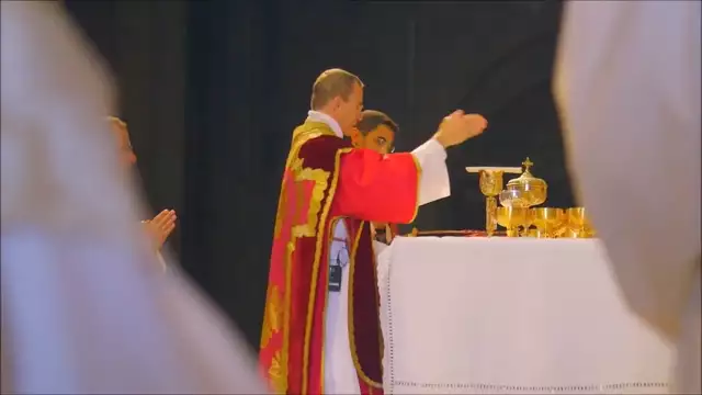 DIOCESAN PRIEST: Francis 'Drops an Atom Bomb' on Tradition